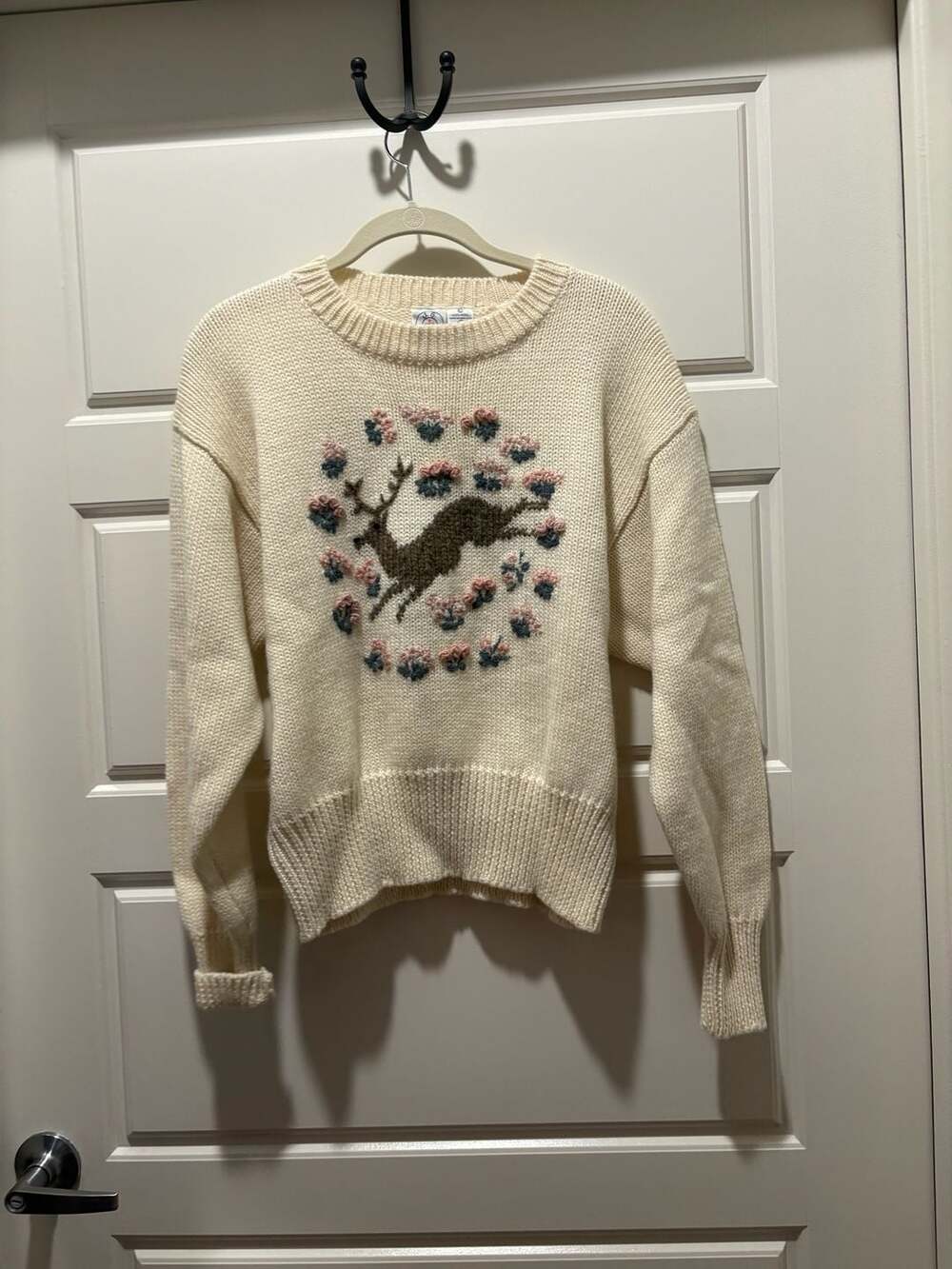 Vintage J.G. Hook Wool Deer and Floral Intarsia Knit Crewneck Sweater Size L